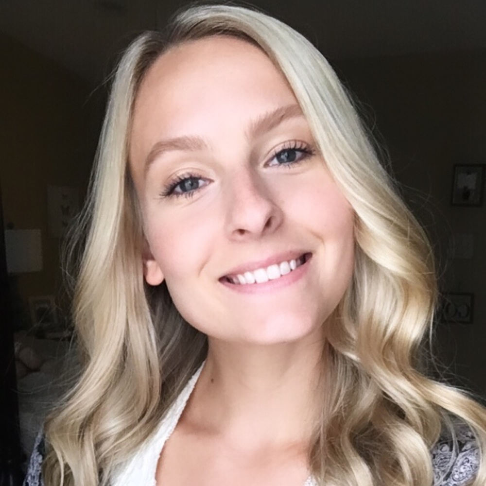 Meet your Posher, Alyssa